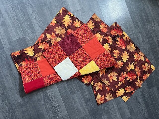 Fall Placemats & napkins set of 4 - Image 2