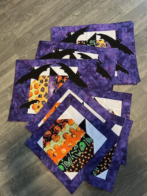 Halloween Table Settings, Set of 4